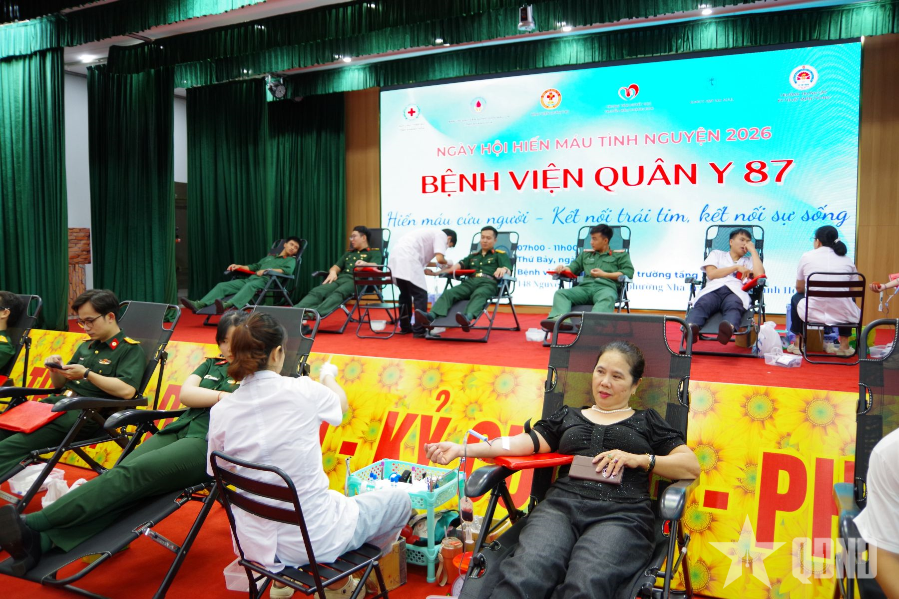 Ngày hội hiến máu tình nguyện tại Bệnh viện Quân y 87